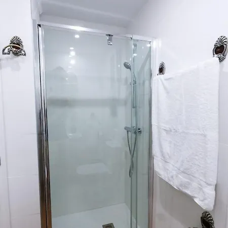 Apartamento Espacioso A Estrenar!! Casco Viejo Bilbao