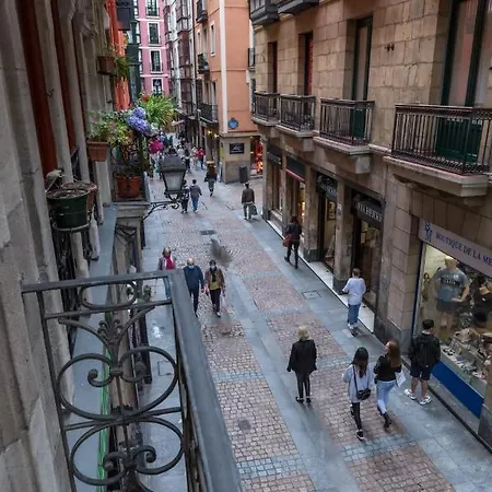Apartamento Espacioso A Estrenar!! Casco Viejo Bilbao