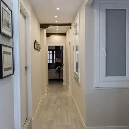 Espacioso A Estrenar!! Casco Viejo アパート ビルバオ